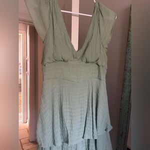 Elegant Green Women's Dress